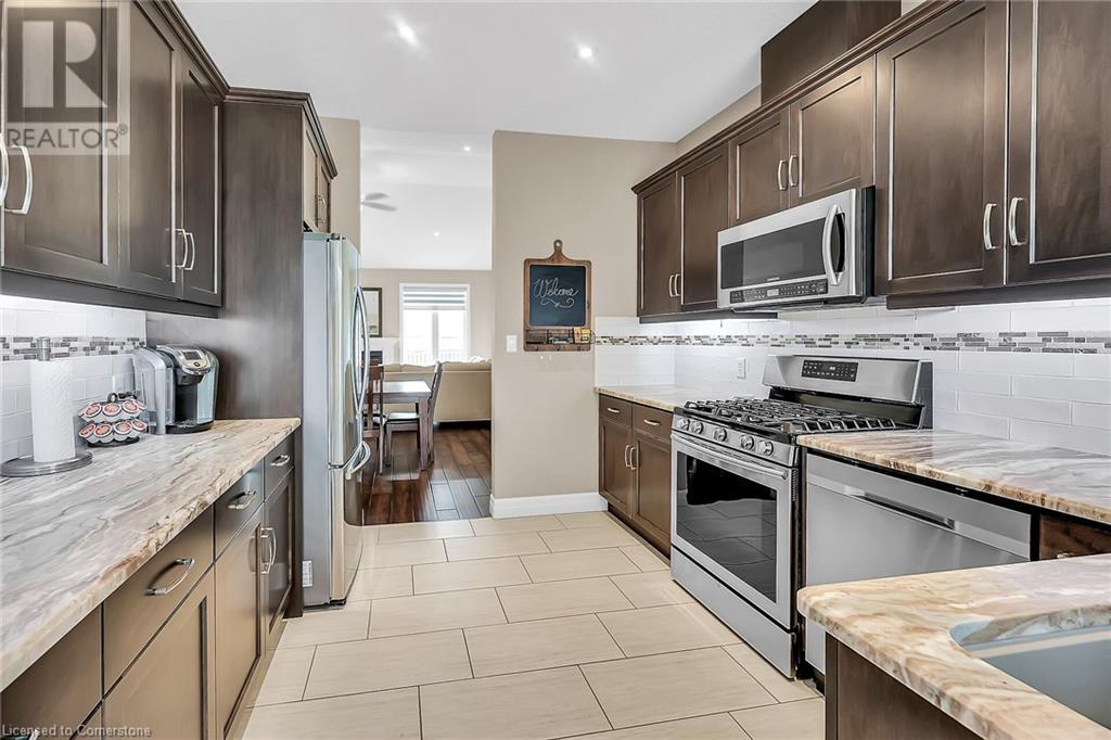247 Munnoch Boulevard Unit# 24, Woodstock, Ontario  N4T 0K2 - Photo 10 - 40737311