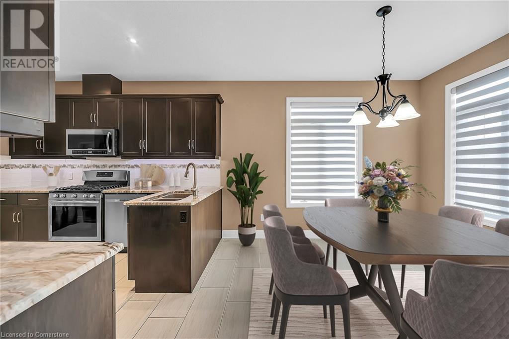 247 Munnoch Boulevard Unit# 24, Woodstock, Ontario  N4T 0K2 - Photo 7 - 40737311