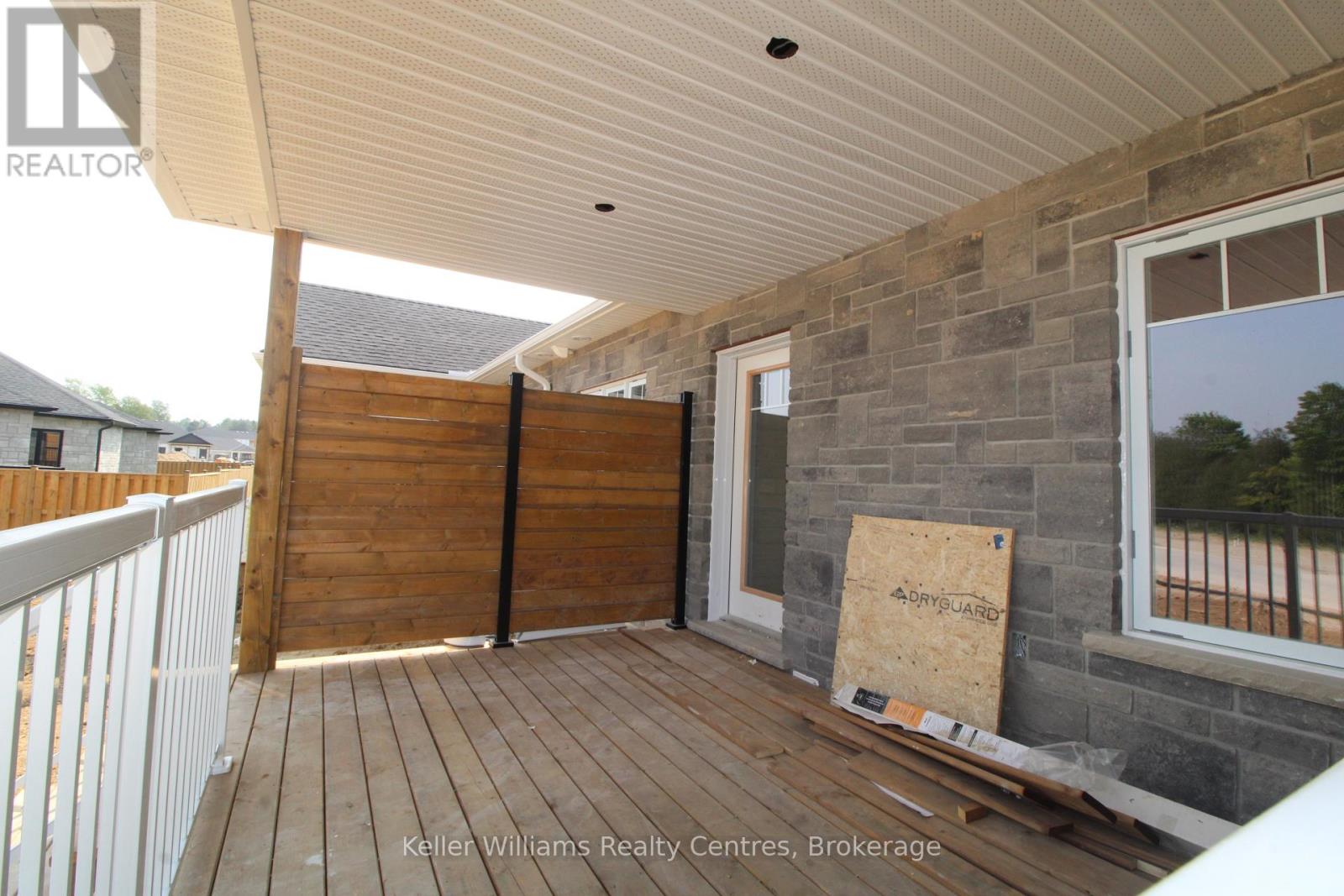 738 18th Street, Hanover, Ontario  N4N 0C7 - Photo 14 - X12061910