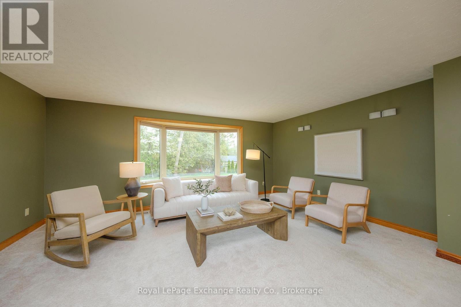 128 Waterloo Street, Huron-Kinloss, Ontario  N2Z 0C7 - Photo 6 - X12154625