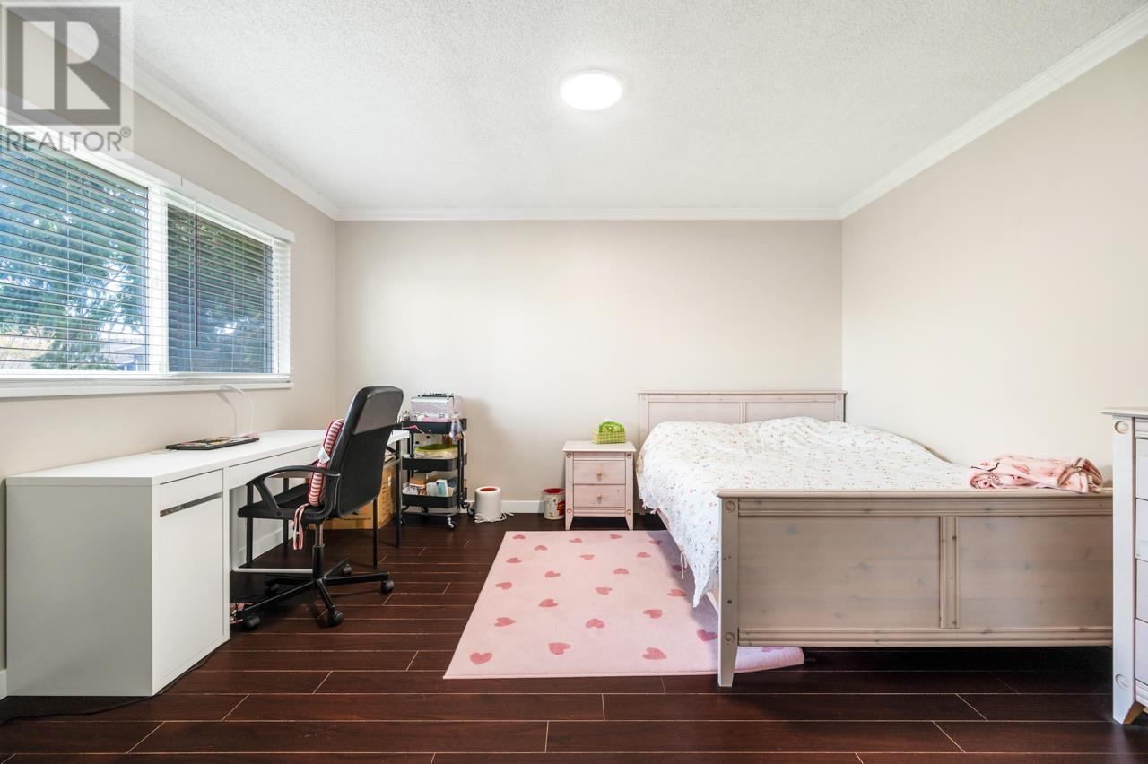 10860 Bonavista Gate, Richmond, British Columbia  V7E 4K3 - Photo 12 - R3011034