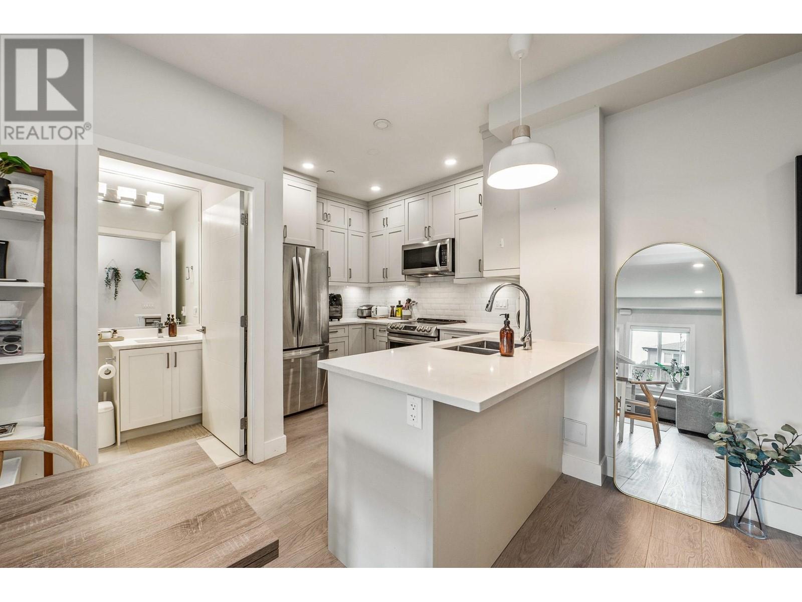 1 2717 Horley Street, Vancouver, British Columbia  V5R 4R7 - Photo 11 - R3011024