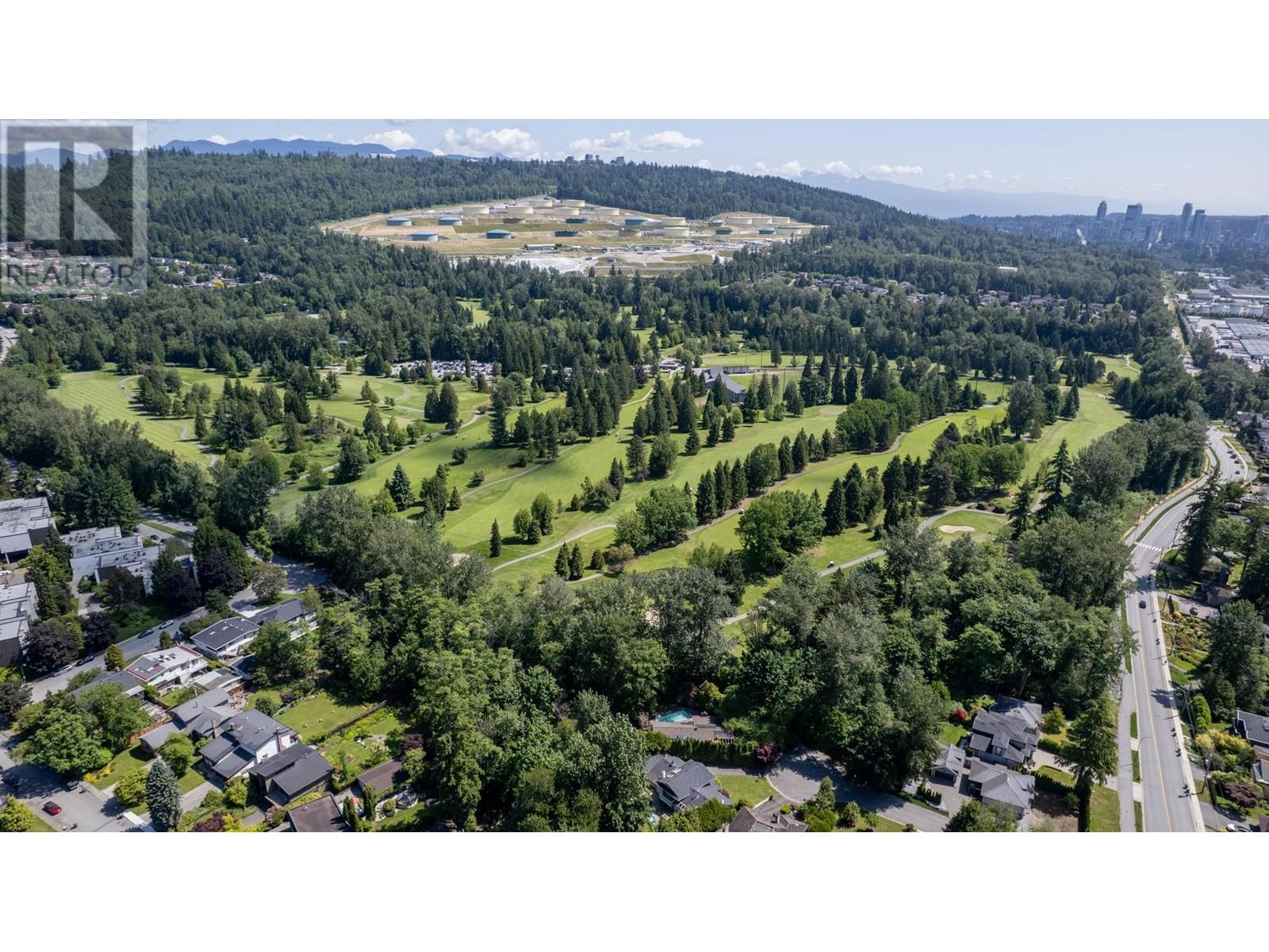 6825 Hycrest Drive, Burnaby, British Columbia  V5B 2X3 - Photo 39 - R2996008