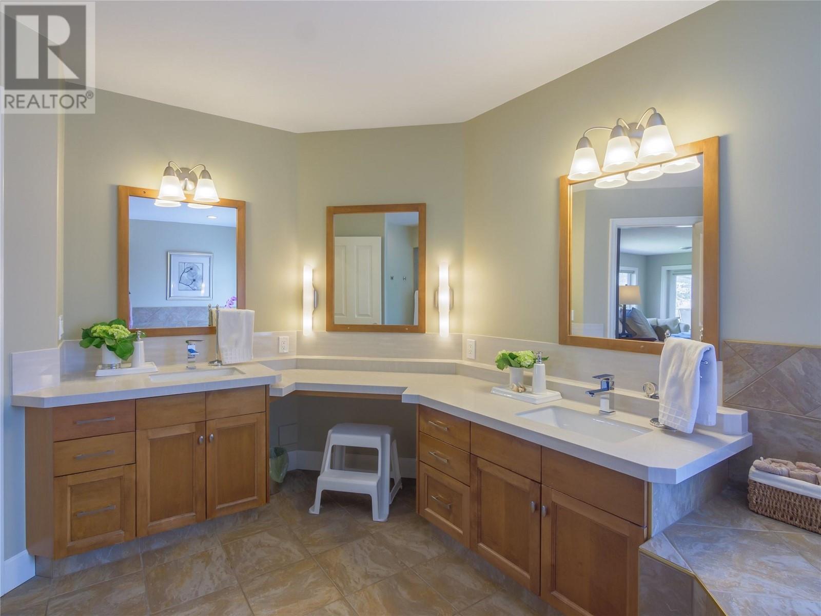 501 Nanaimo Avenue E, Penticton, British Columbia  V2A 1M8 - Photo 29 - 10350728