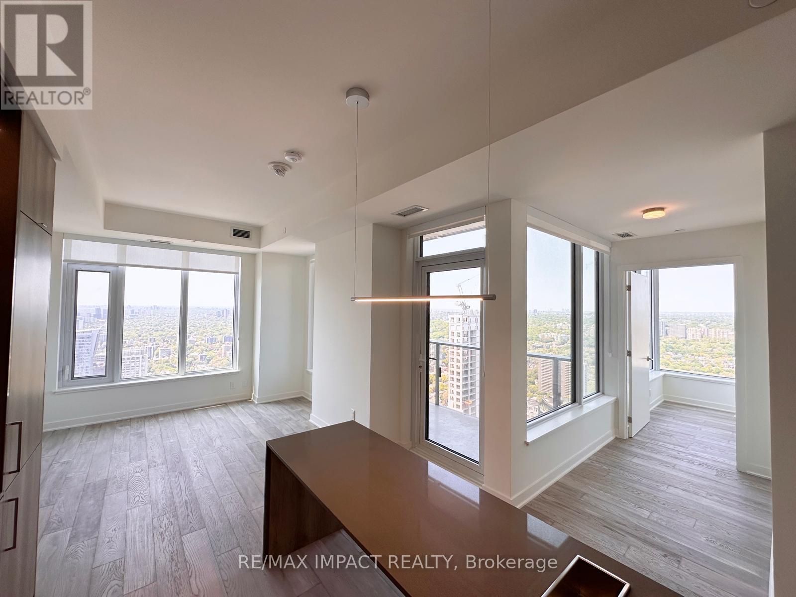 4602 - 11 Yorkville Avenue, Toronto, Ontario  M4W 1L2 - Photo 11 - C12195836