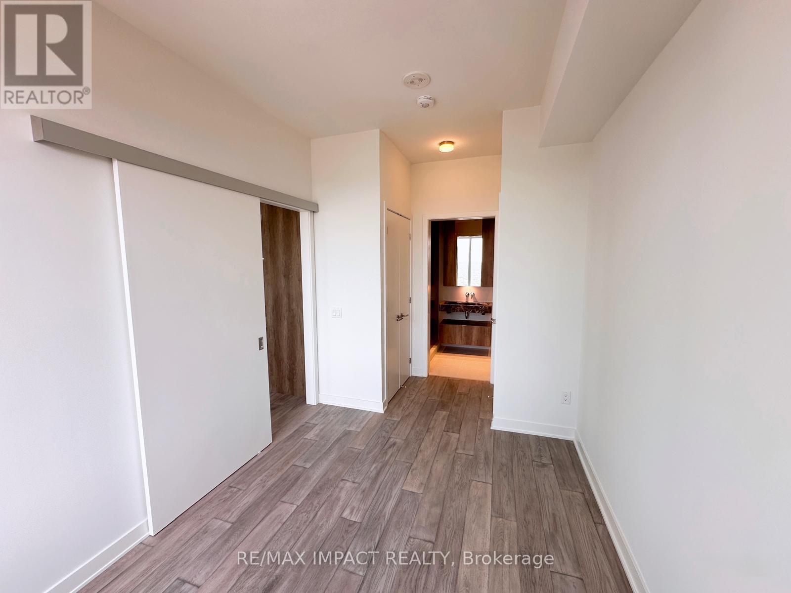 4602 - 11 Yorkville Avenue, Toronto, Ontario  M4W 1L2 - Photo 14 - C12195836