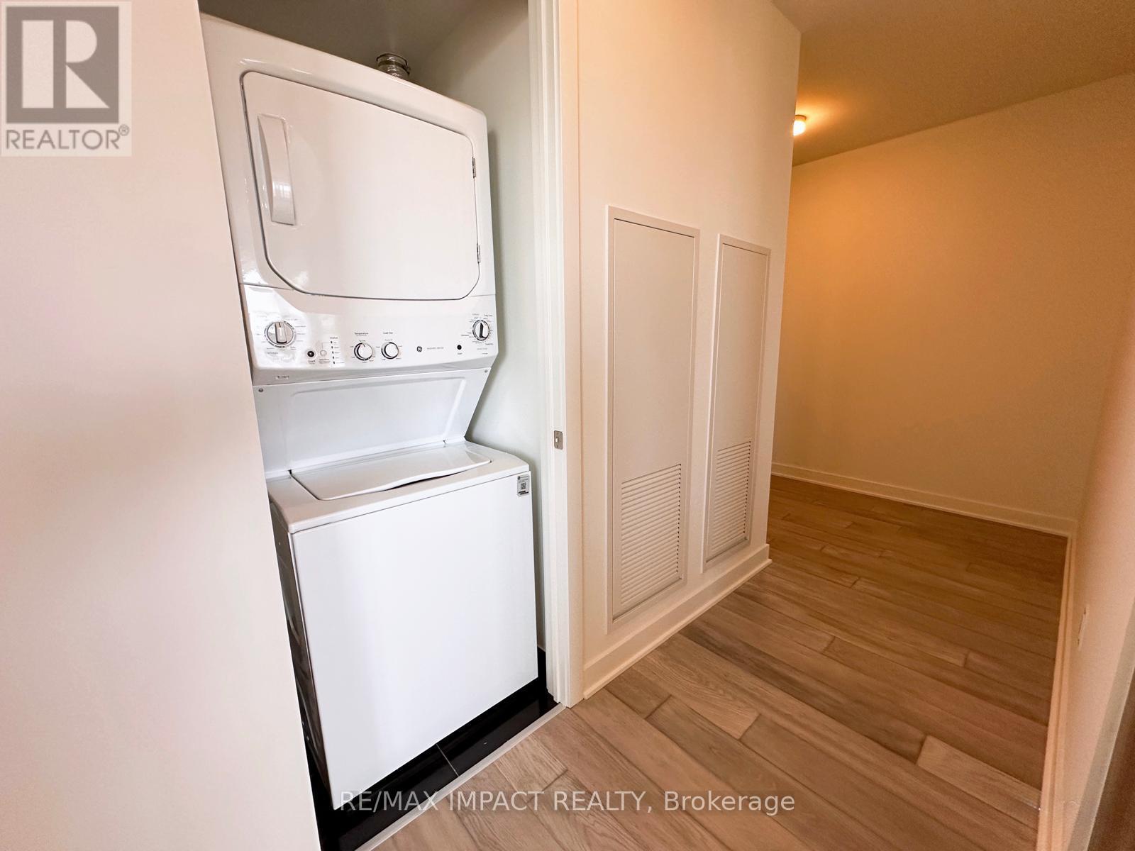 4602 - 11 Yorkville Avenue, Toronto, Ontario  M4W 1L2 - Photo 23 - C12195836