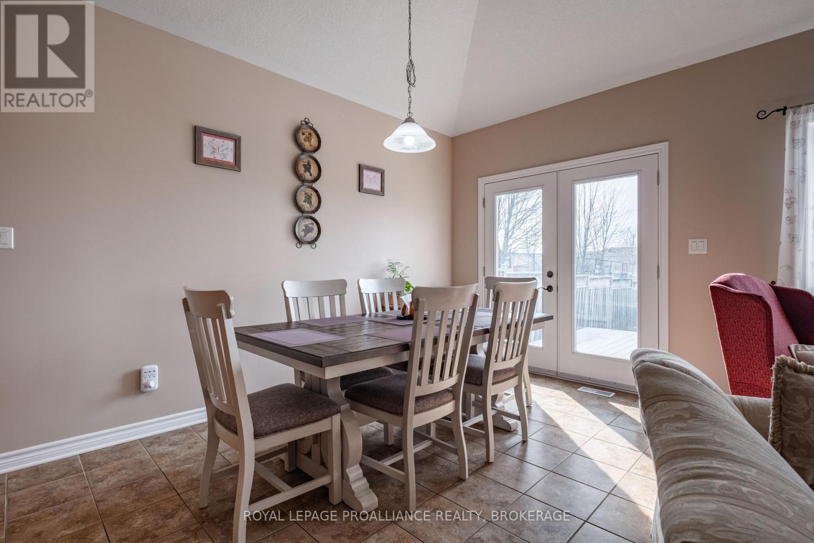 226 Rose Abbey Drive, Kingston, Ontario  K7K 0A2 - Photo 14 - X12195941