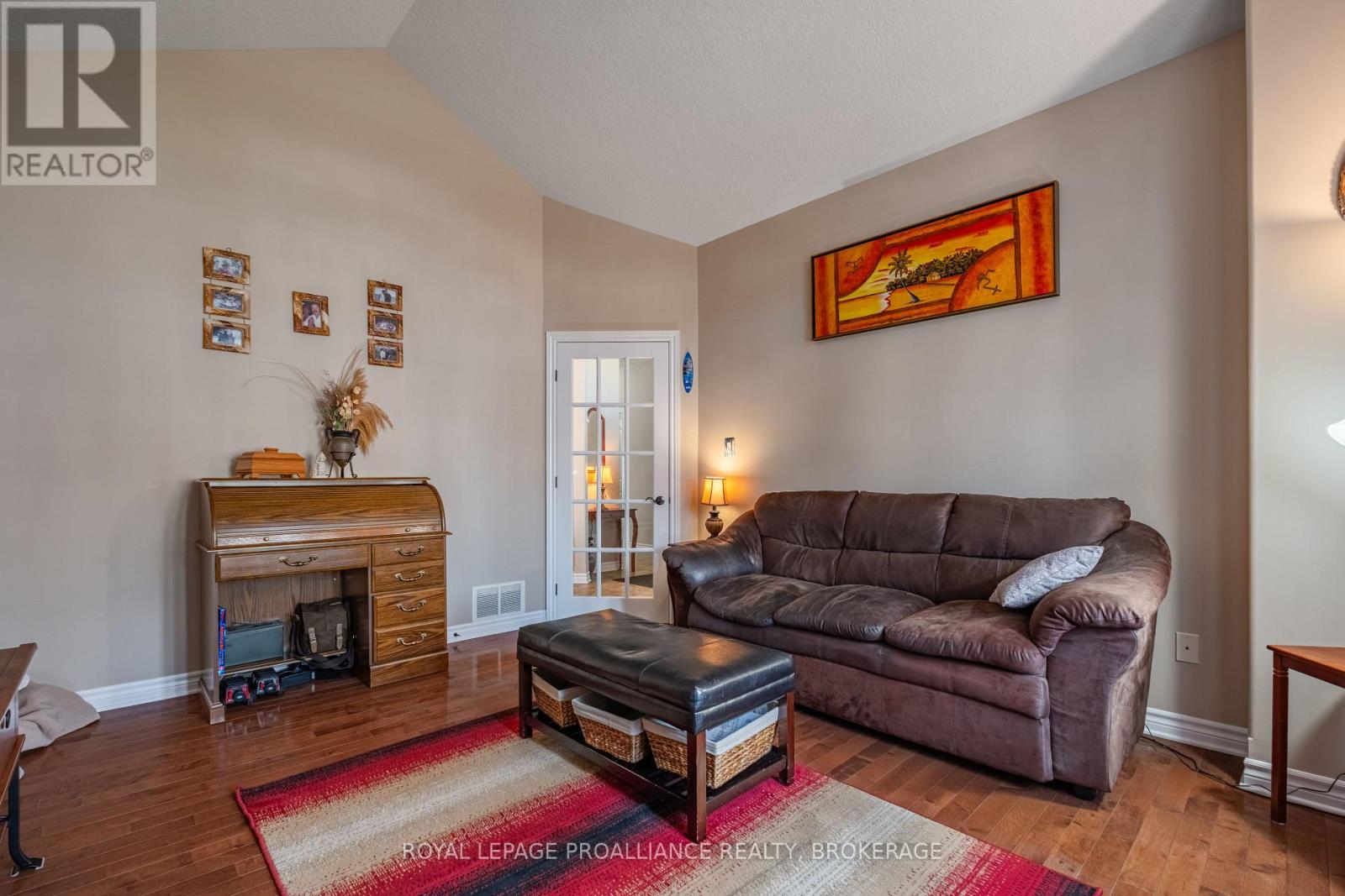 226 Rose Abbey Drive, Kingston, Ontario  K7K 0A2 - Photo 7 - X12195941