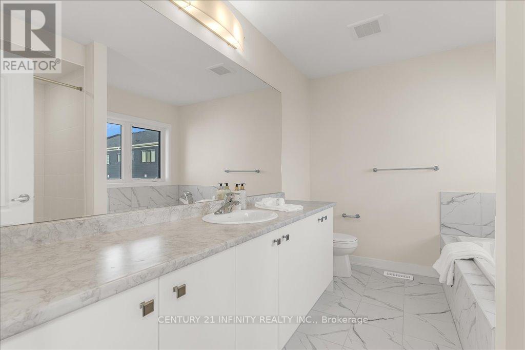 394 Eastbridge Avenue, Welland, Ontario  L3B 0M7 - Photo 23 - X12195982