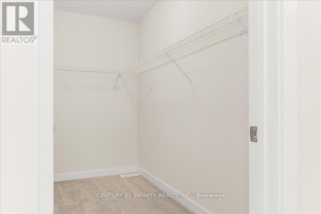394 Eastbridge Avenue, Welland, Ontario  L3B 0M7 - Photo 27 - X12195982