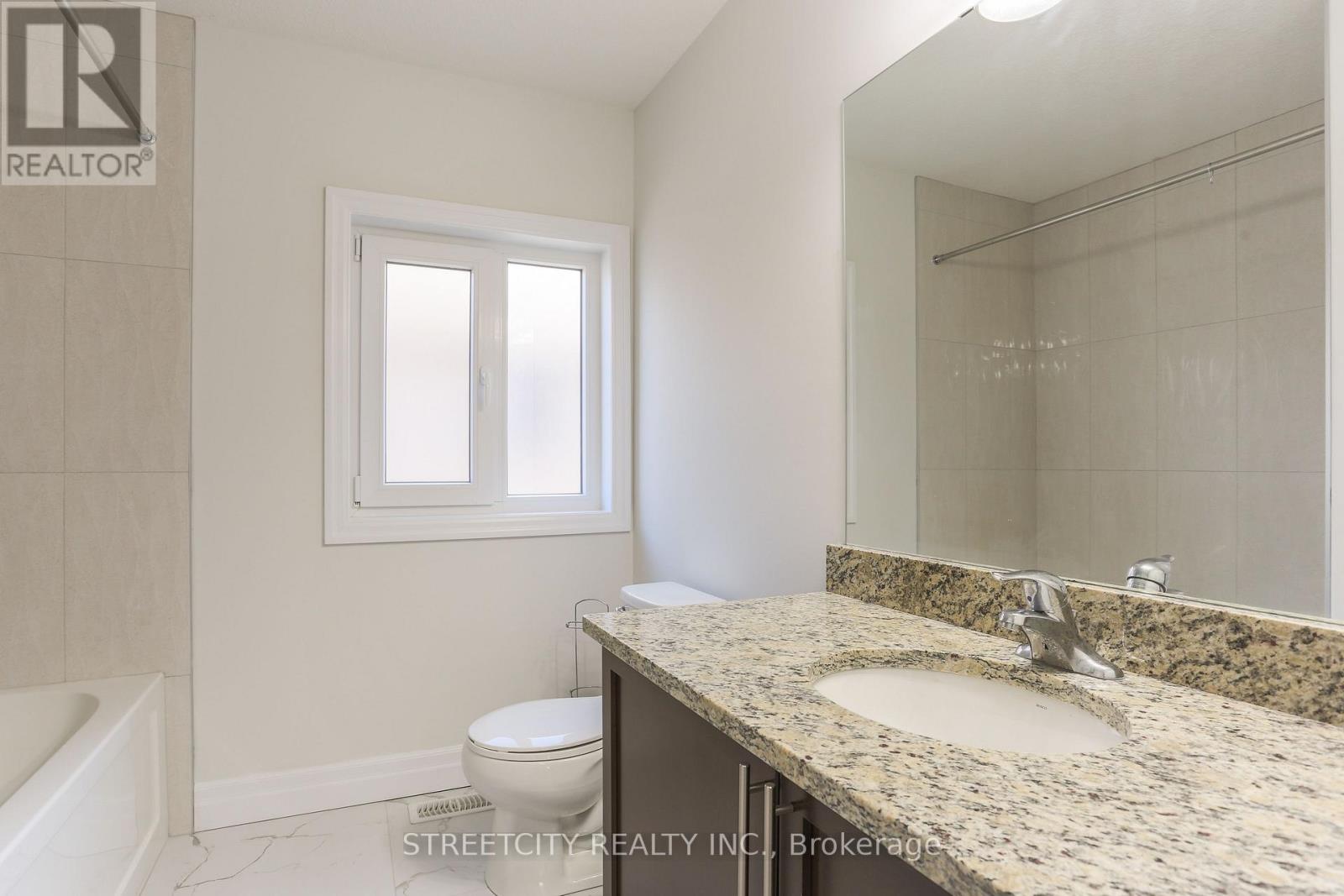 2589 Tokala Trail, London North, Ontario  N6G 0M4 - Photo 23 - X12195972
