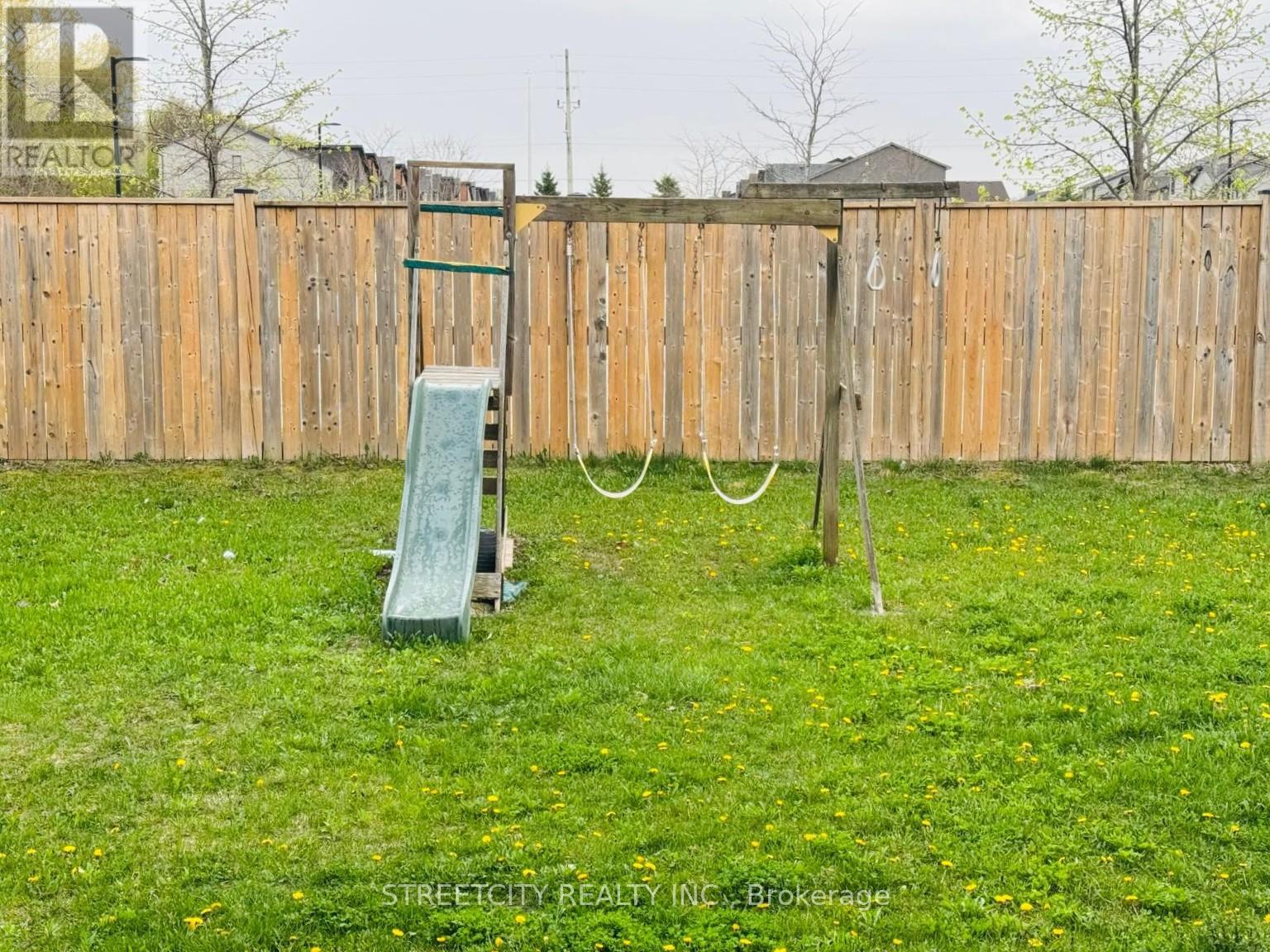 2589 Tokala Trail, London North, Ontario  N6G 0M4 - Photo 35 - X12195972