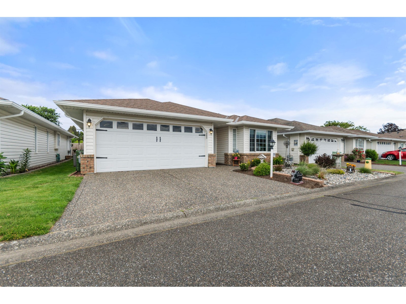 19 46485 Airport Road, Chilliwack Proper South, Chilliwack, British Columbia  V2P 7Y1 - Photo 2 - R3011055