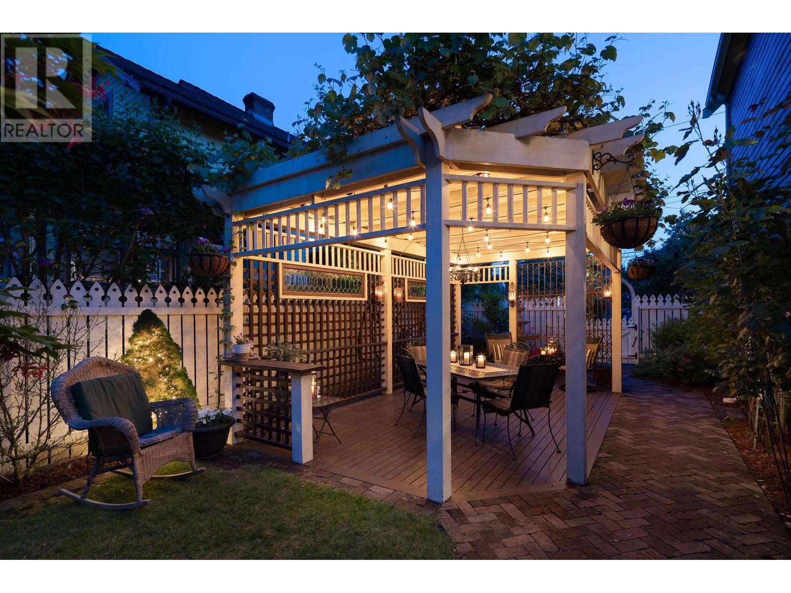 335 Fourth Street, New Westminster, British Columbia  V3L 2V3 - Photo 32 - R3011202