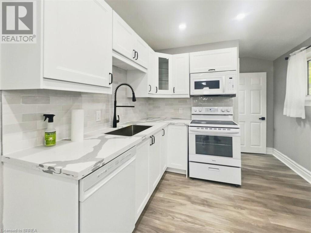 13 Salisbury Avenue, Brantford, Ontario  N3S 1M6 - Photo 14 - 40737533