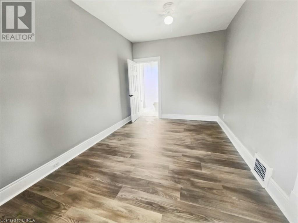 13 Salisbury Avenue, Brantford, Ontario  N3S 1M6 - Photo 6 - 40737533