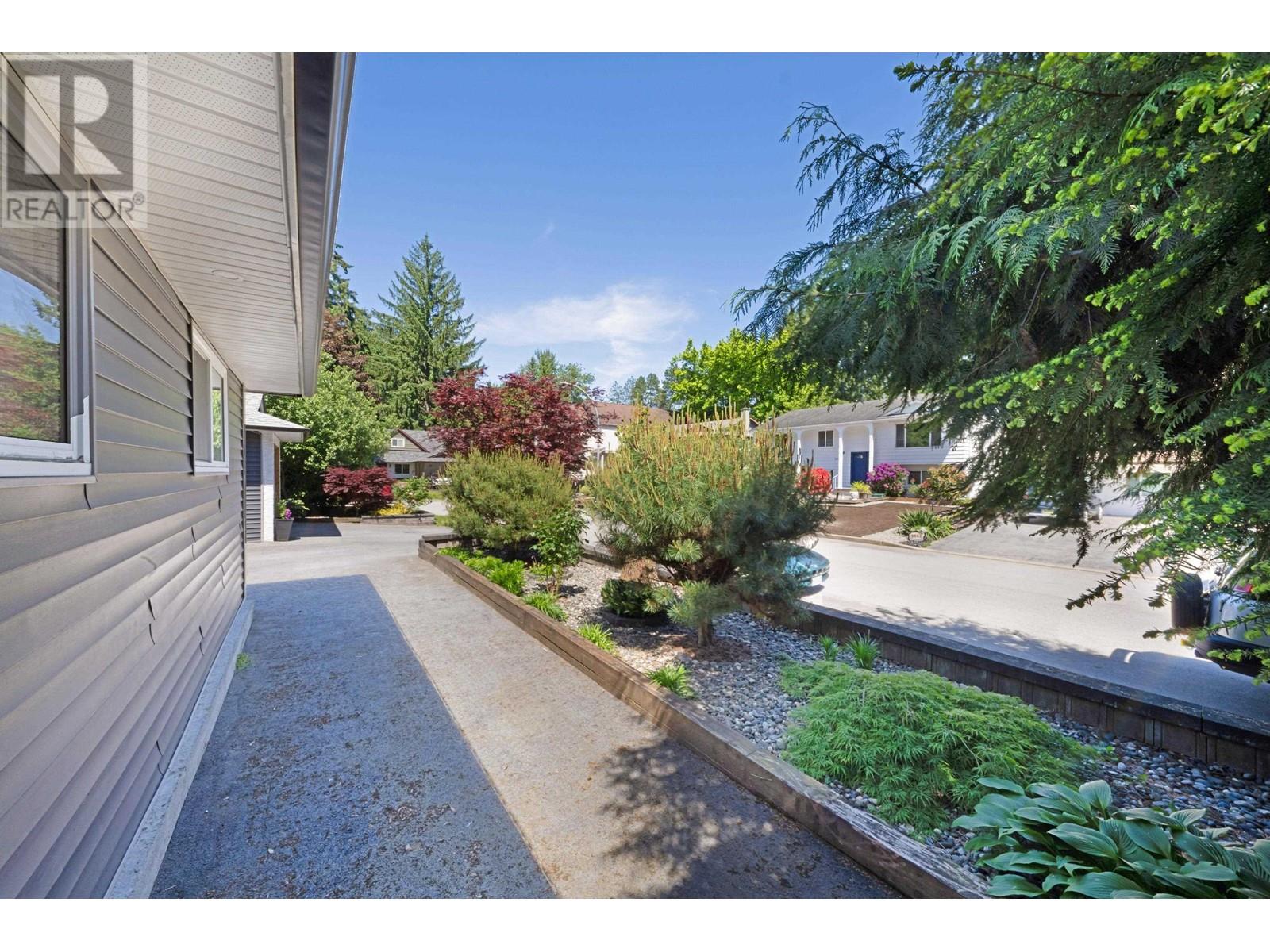 3849 Richmond Street, Port Coquitlam, British Columbia  V3B 3E9 - Photo 33 - R3011081