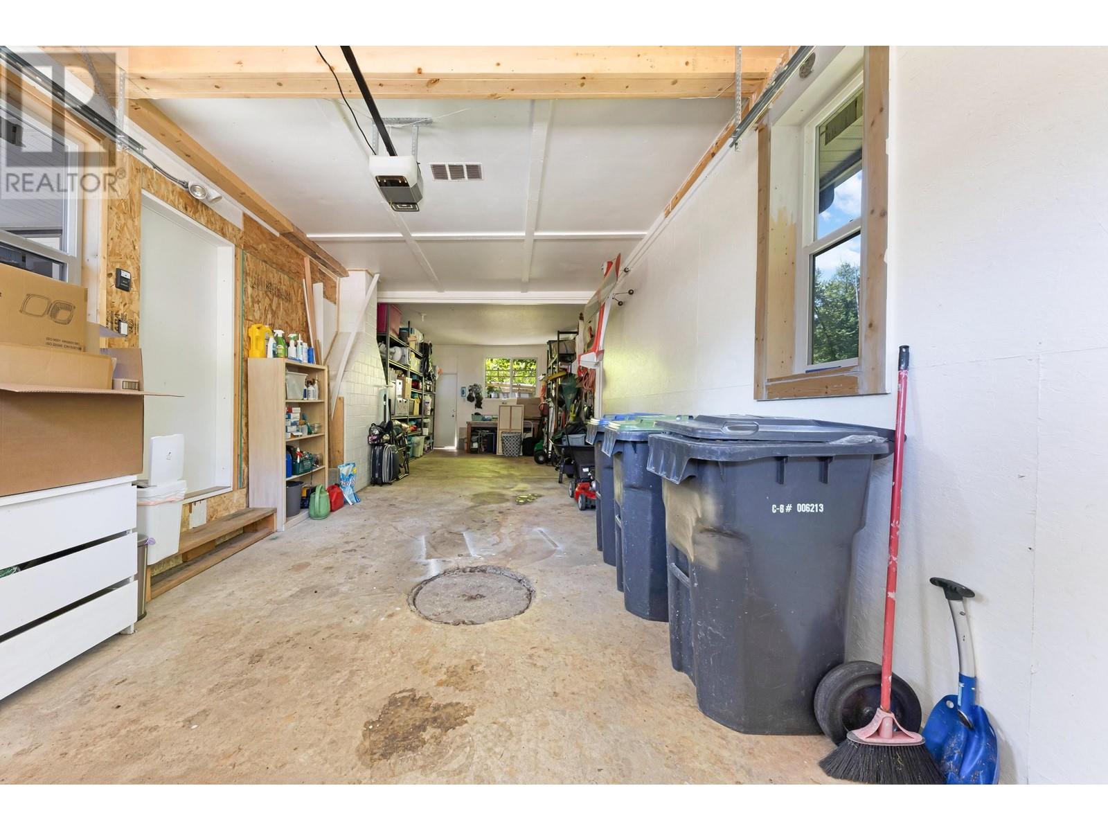 3849 Richmond Street, Port Coquitlam, British Columbia  V3B 3E9 - Photo 35 - R3011081