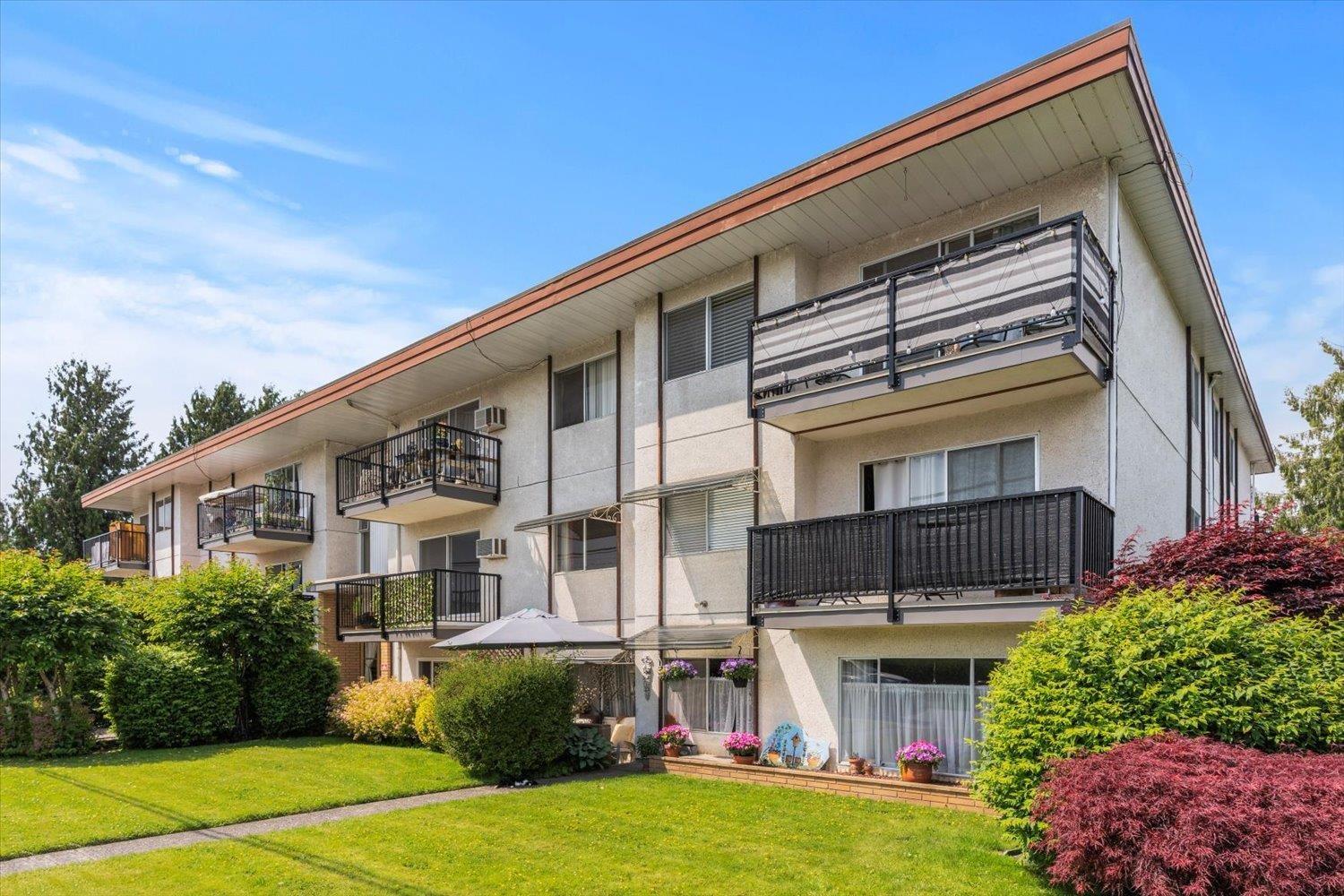 Property at 205 46165 GORE AVENUE image 2