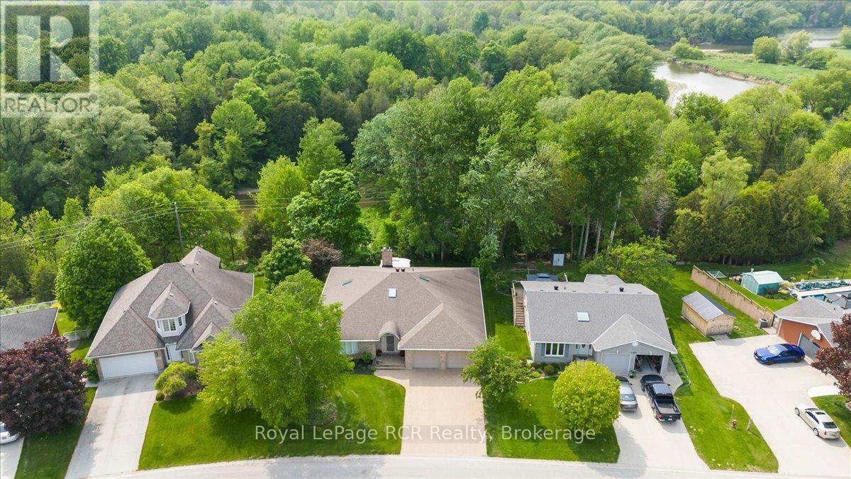 284 2nd Avenue, Hanover, Ontario  N4N 3S1 - Photo 48 - X12092978
