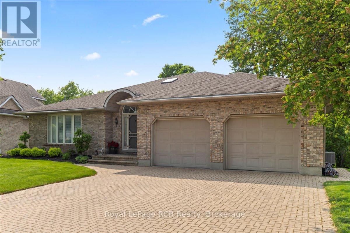 284 2nd Avenue, Hanover, Ontario  N4N 3S1 - Photo 43 - X12092978