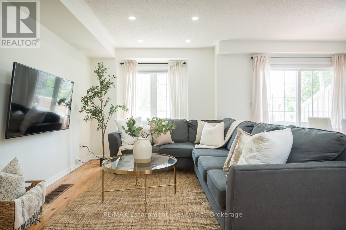 11 - 620 Ferguson Drive, Milton, Ontario  L9T 0M7 - Photo 6 - W12195901