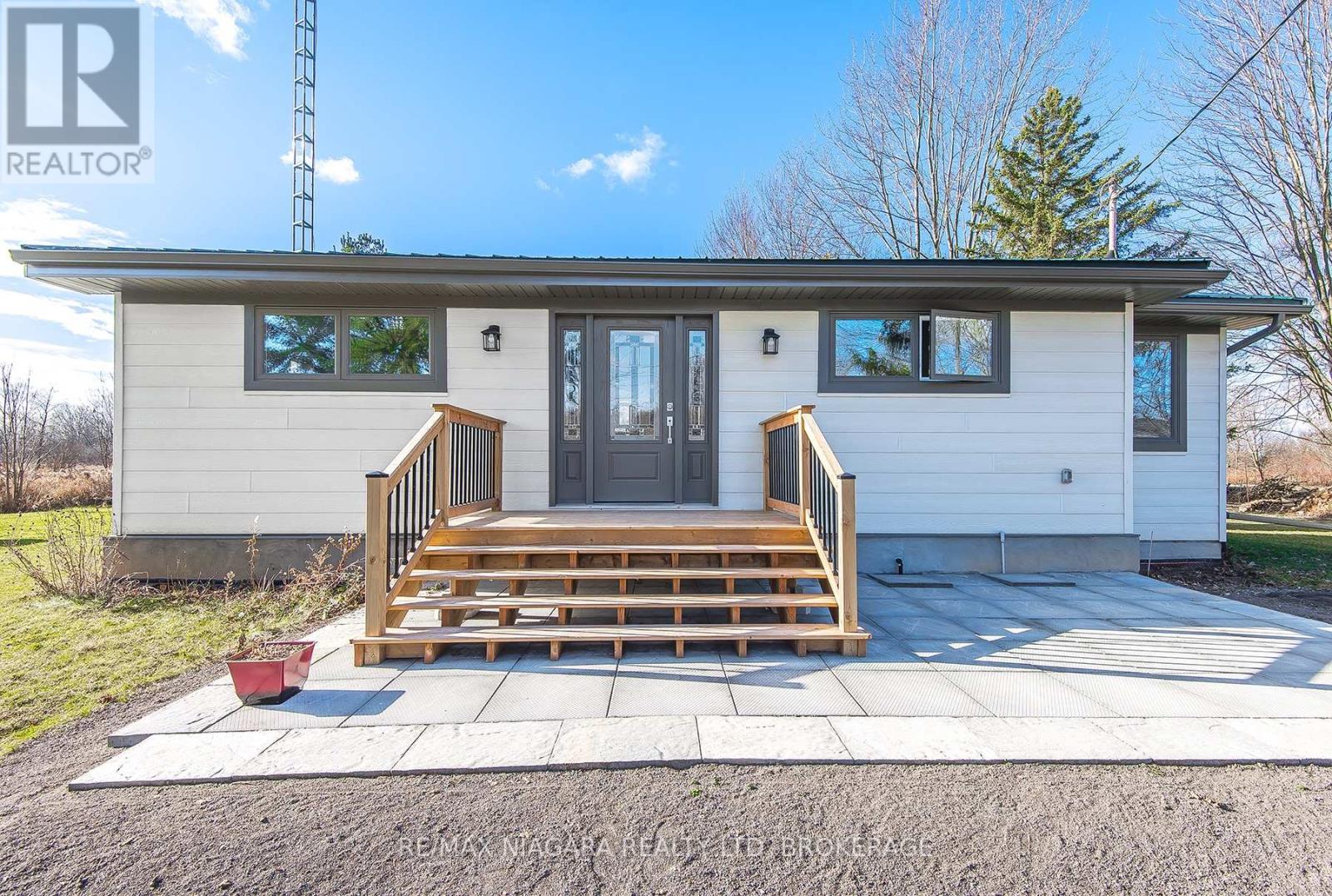 51480 Hewitt Road, Wainfleet, Ontario  L3B 5N6 - Photo 2 - X12195891