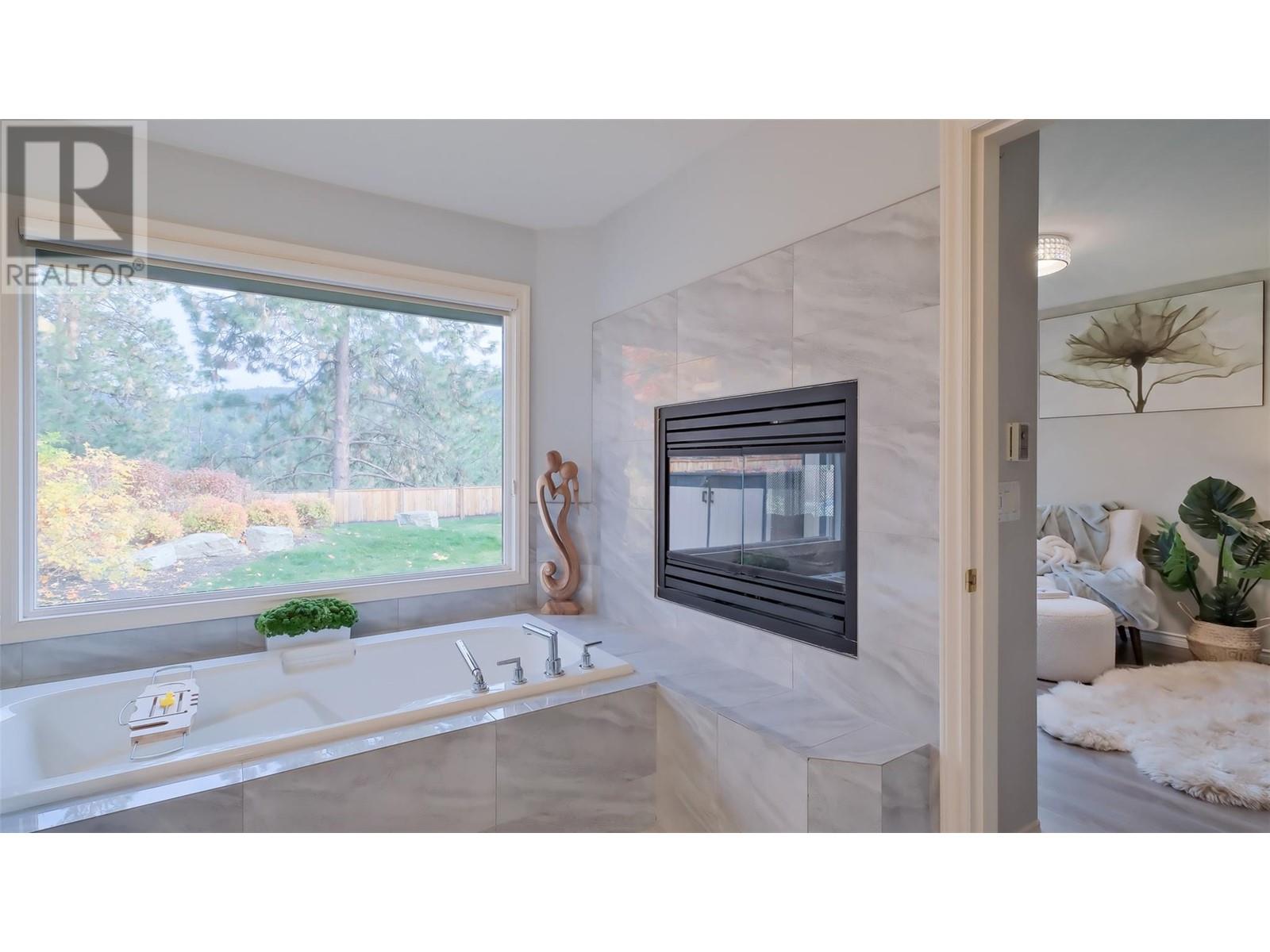 3869 Gallaghers Parkway, Kelowna, British Columbia  V1W 3Z8 - Photo 27 - 10350827
