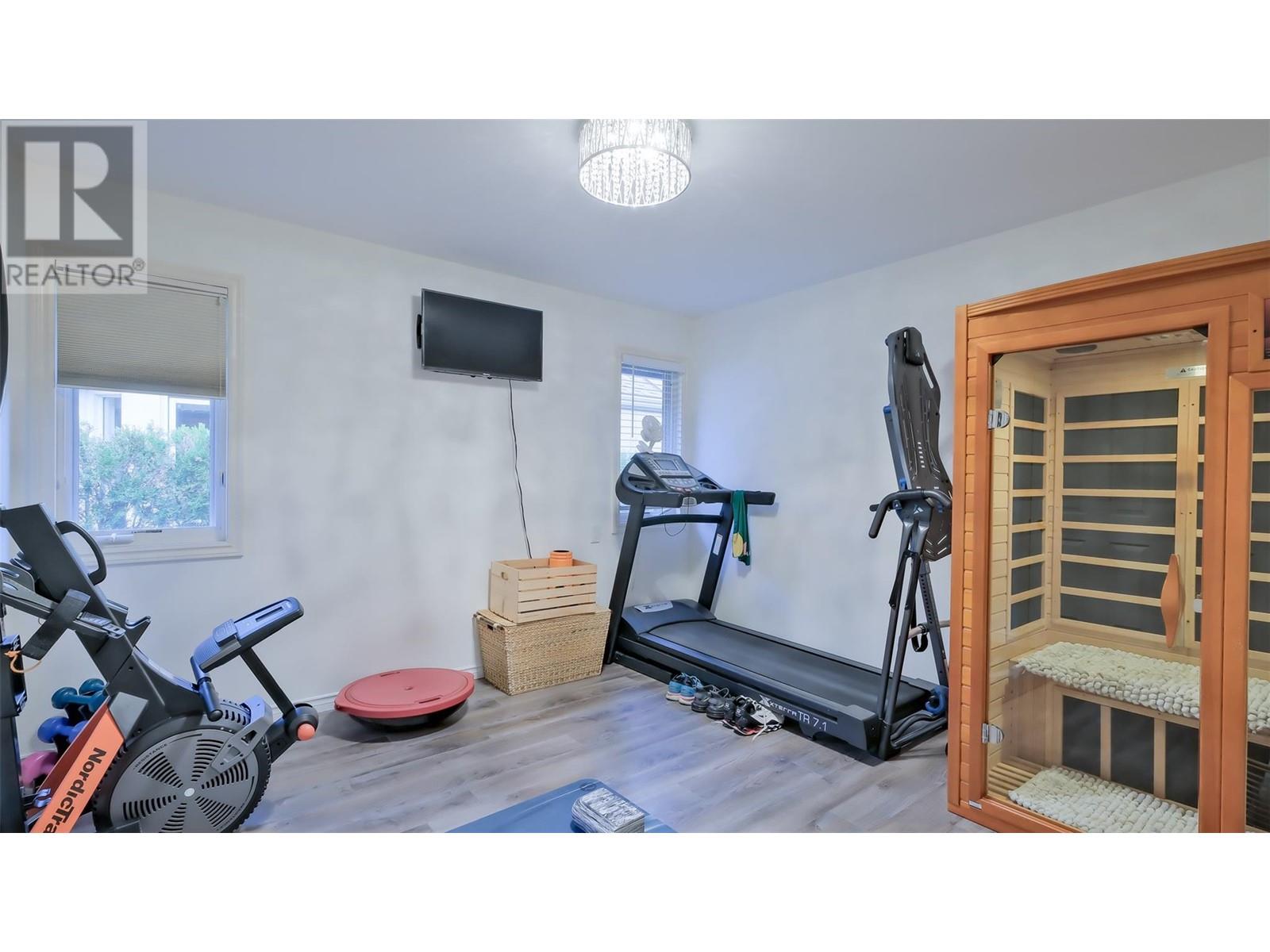 3869 Gallaghers Parkway, Kelowna, British Columbia  V1W 3Z8 - Photo 39 - 10350827