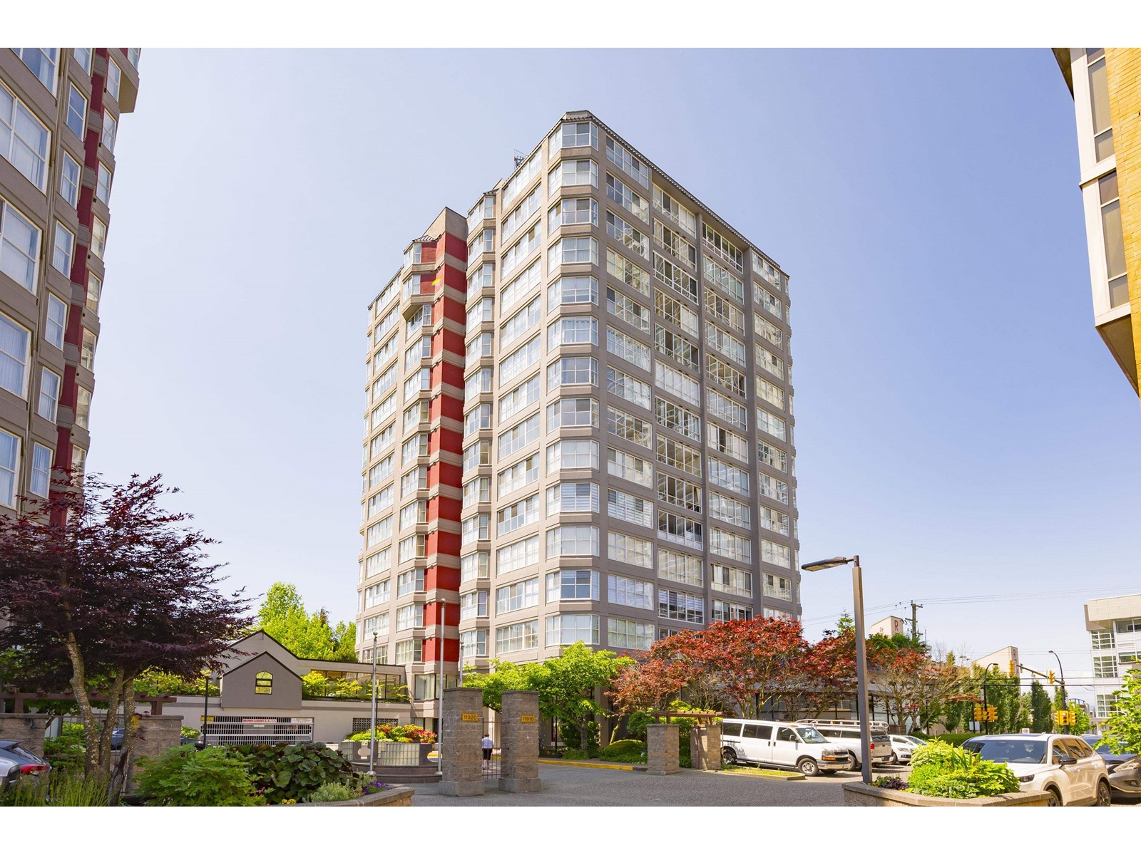 705 11910 80 Avenue, Delta, British Columbia  V4C 8E3 - Photo 1 - R3010989