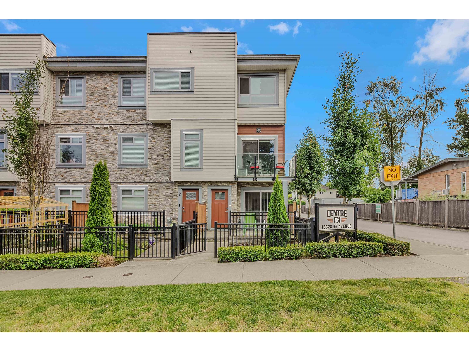 1 13328 96 Avenue, Surrey, British Columbia  V3V 1Y4 - Photo 5 - R3010336