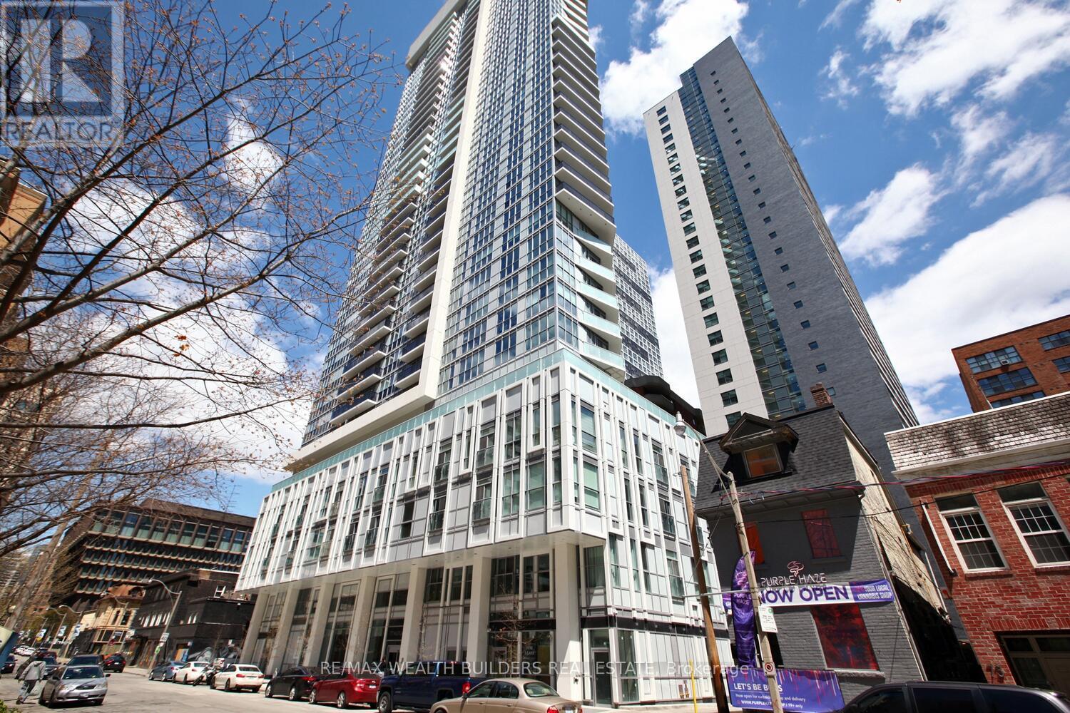 1005 - 77 MUTUAL STREET, Toronto, Ontario