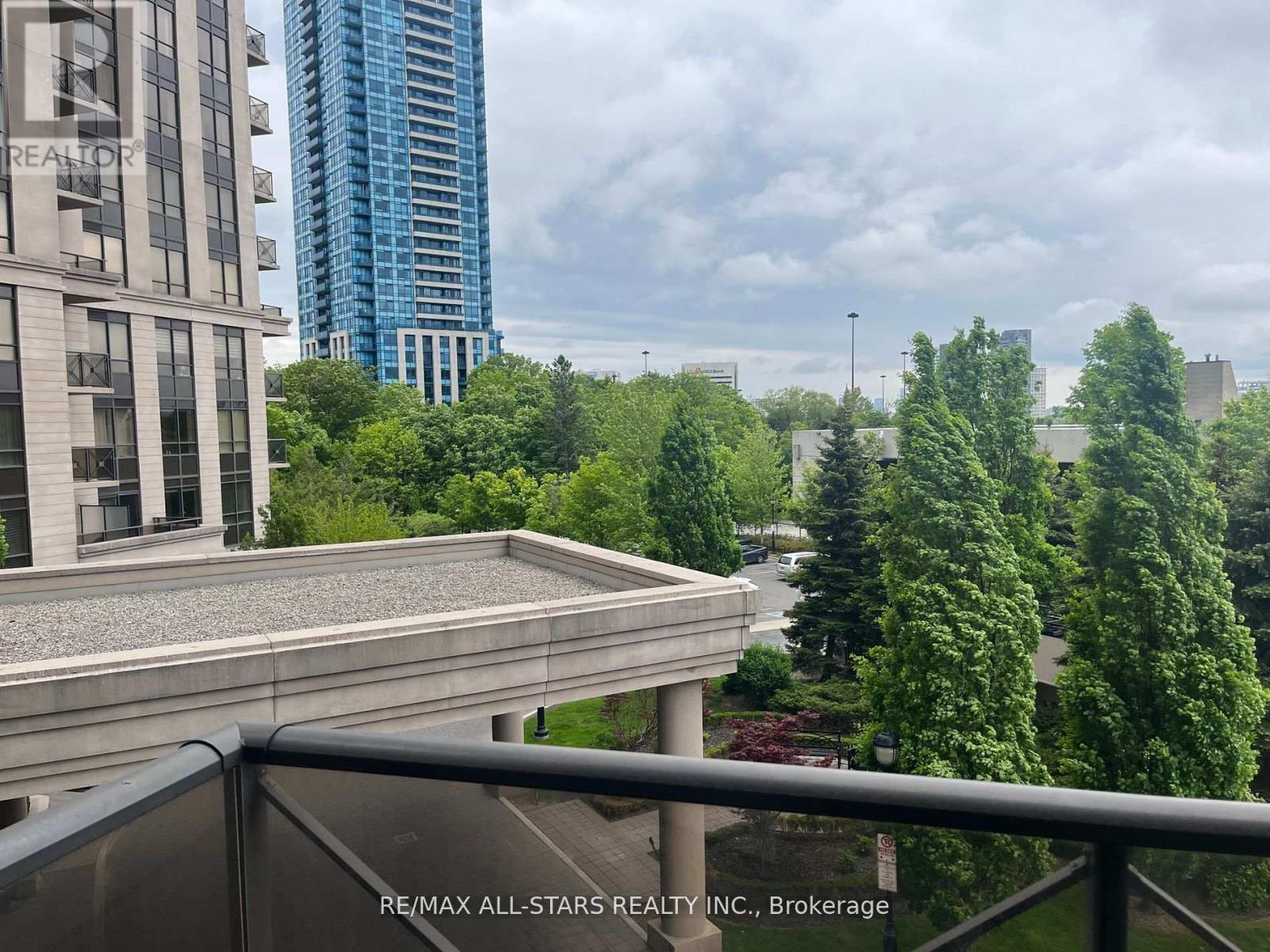 305 - 133 Wynford Drive, Toronto, Ontario  M3C 0J5 - Photo 8 - C12195769
