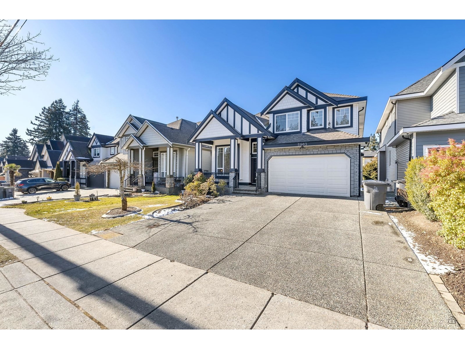 5963 125 STREET, surrey, British Columbia