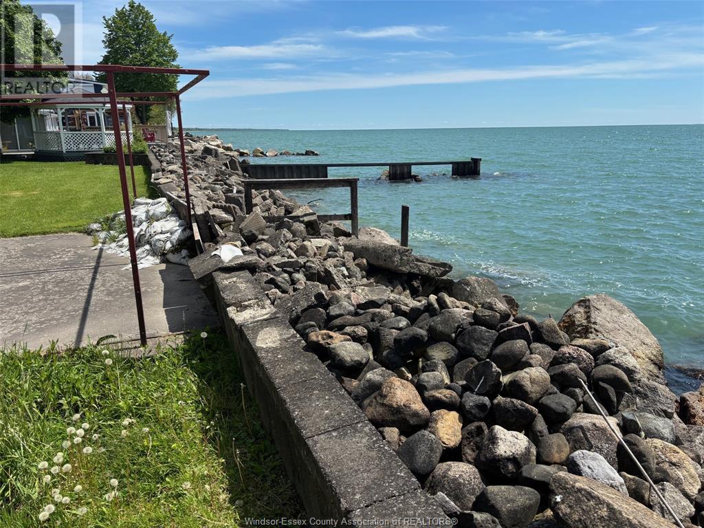 Property at 680 POINT PELEE DRIVE image 3