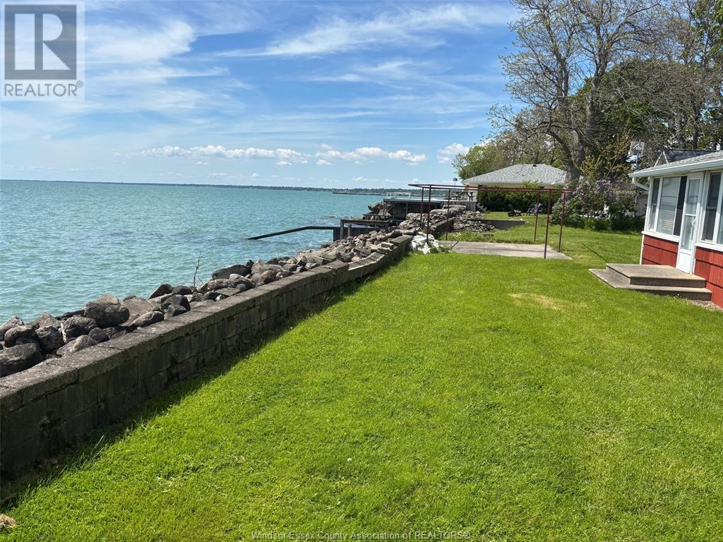 Property at 680 POINT PELEE DRIVE image 4