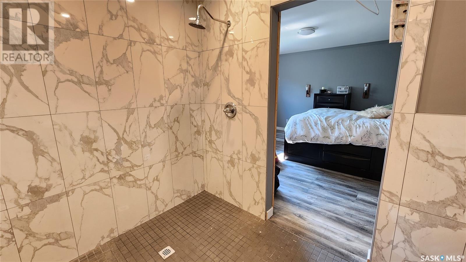 208 4th Street W, Wilkie, Saskatchewan  S0M 4W0 - Photo 11 - SK002413