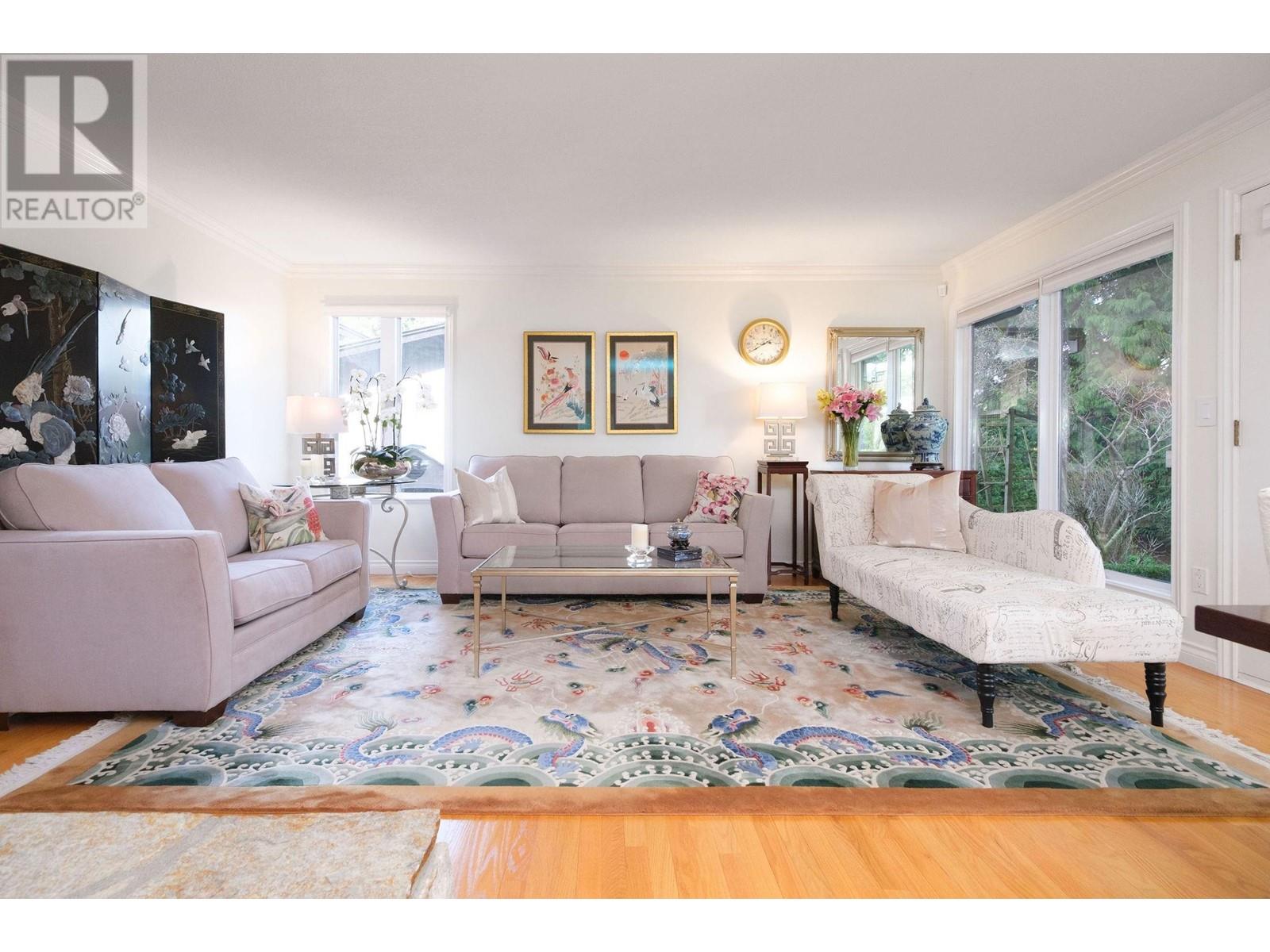 Property at 7650 BERKLEY STREET image 3
