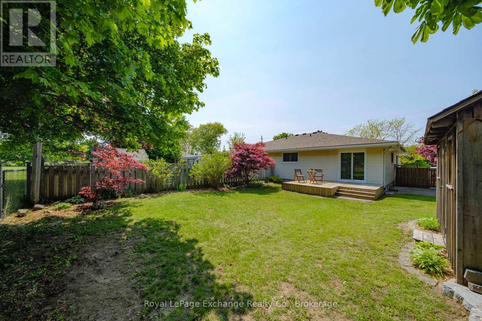 287 Queen Street, Kincardine, Ontario  N2Z 2R6 - Photo 18 - X12196006