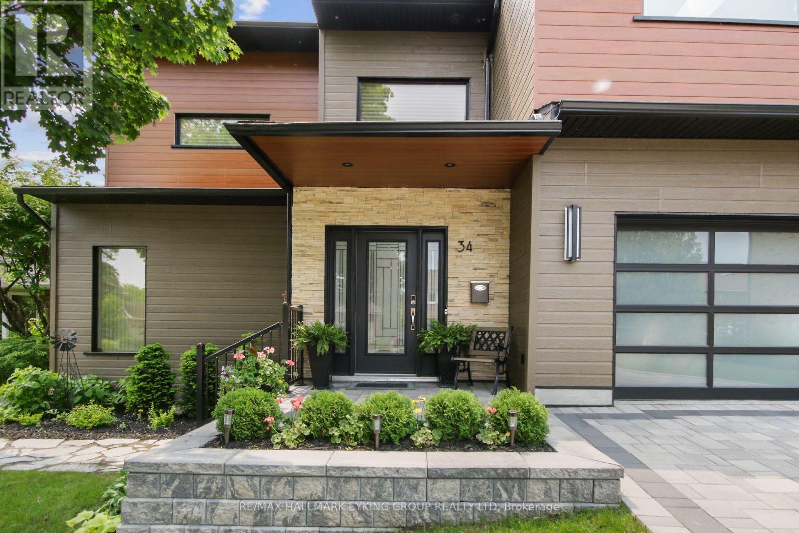 Property at 34 RIDEAUVIEW TERRACE image 3
