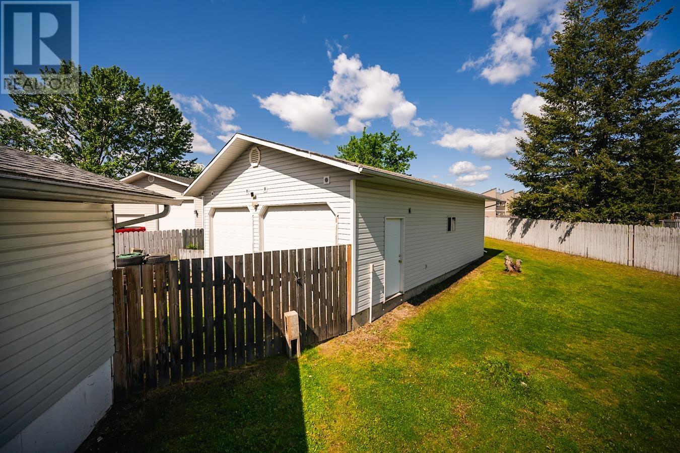 2552 Byng Avenue, Prince George, British Columbia  V2N 1E6 - Photo 28 - R3011292
