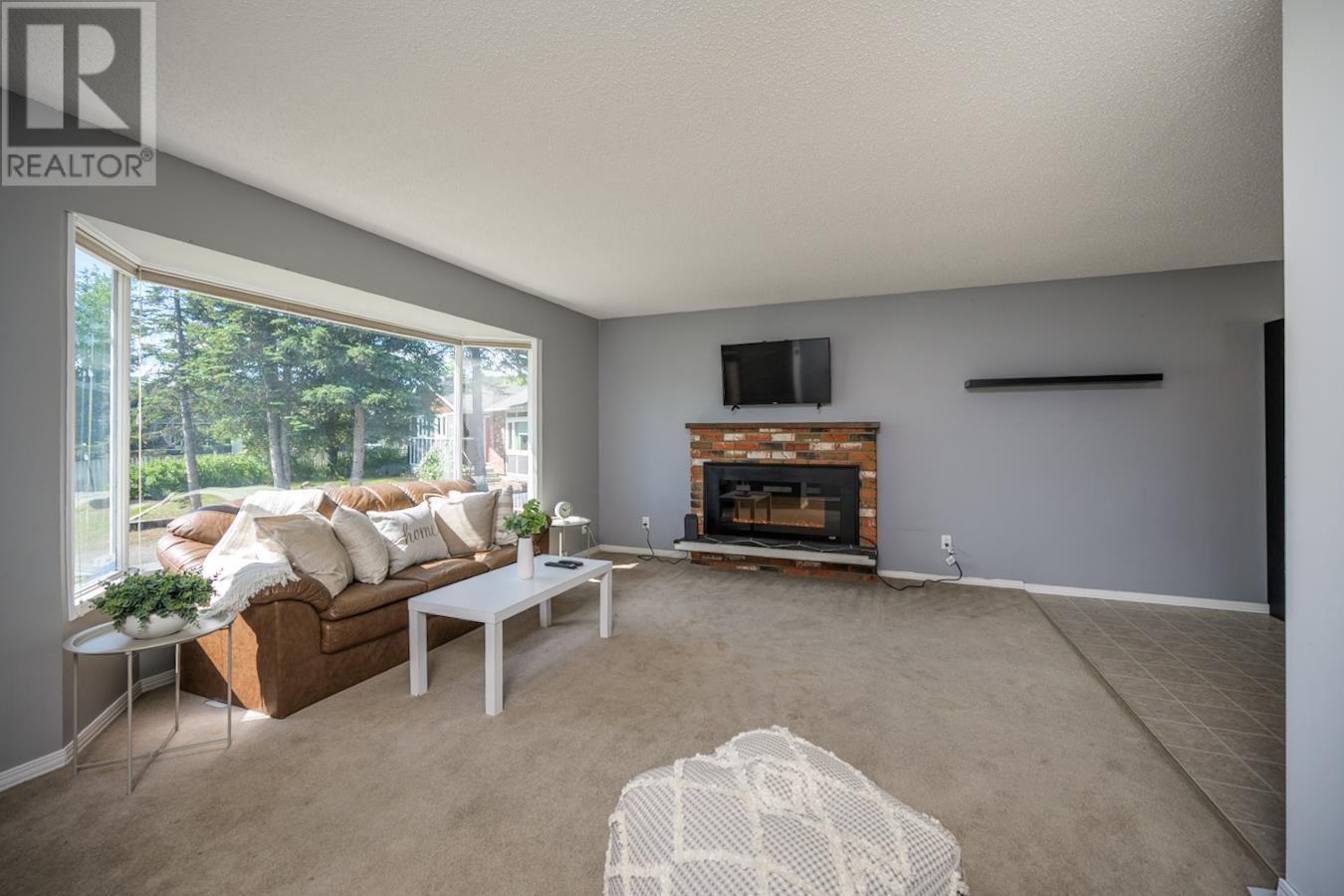 2552 Byng Avenue, Prince George, British Columbia  V2N 1E6 - Photo 3 - R3011292