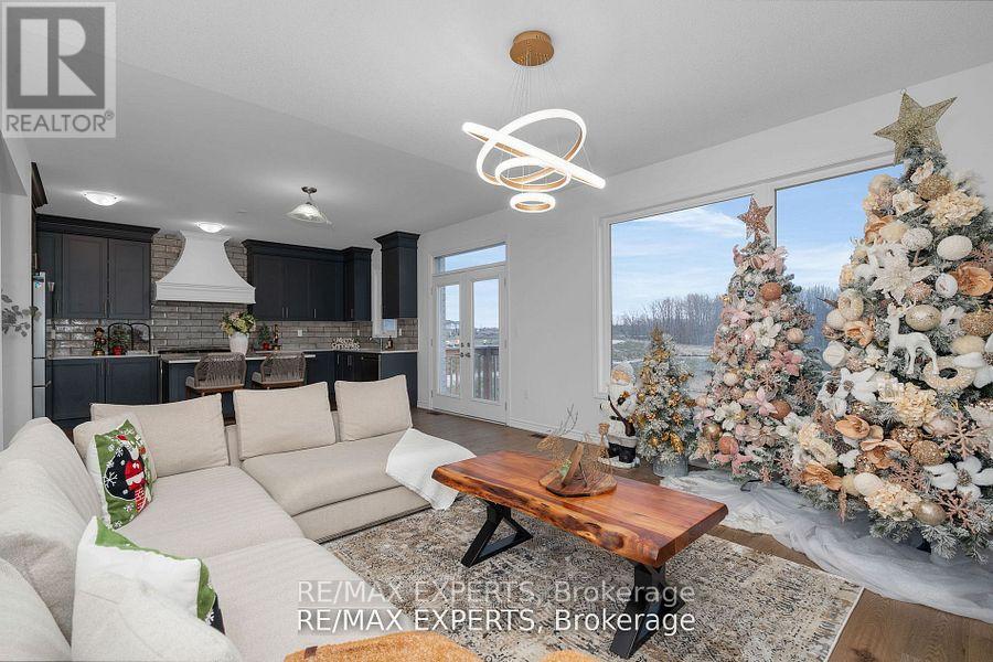 36 Shepherd Drive, Barrie, Ontario  L9J 0P3 - Photo 19 - S12195759