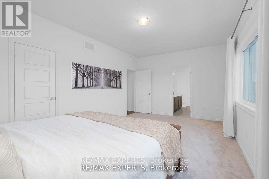 36 Shepherd Drive, Barrie, Ontario  L9J 0P3 - Photo 32 - S12195759