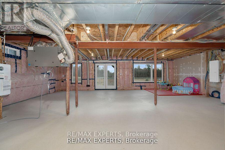 36 Shepherd Drive, Barrie, Ontario  L9J 0P3 - Photo 36 - S12195759
