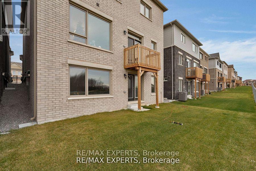 36 Shepherd Drive, Barrie, Ontario  L9J 0P3 - Photo 38 - S12195759