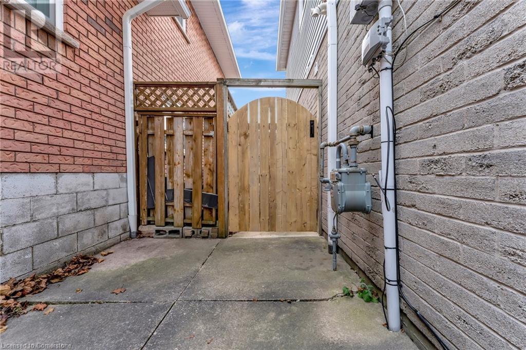 144 Ravenbury Drive Unit# Upper, Hamilton, Ontario  L8W 2B5 - Photo 20 - 40736284