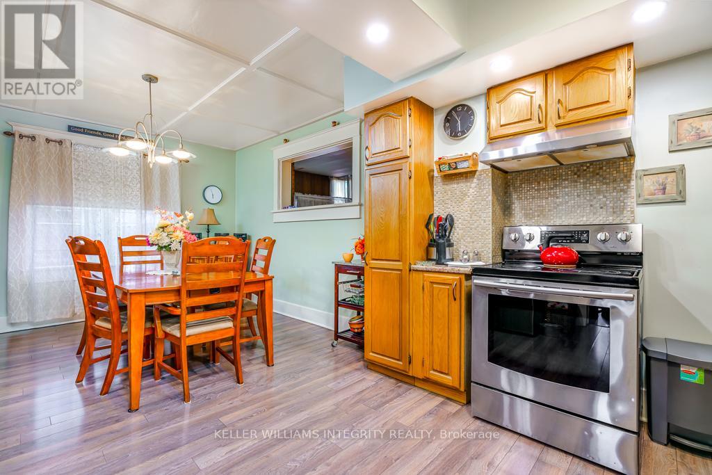 217 First St E Street, Cornwall, Ontario  K6H 1K9 - Photo 8 - X12037539