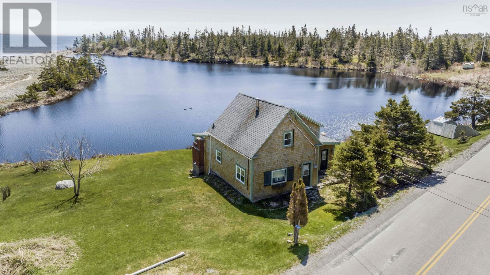 Property at 2229 West Jeddore Road image 3
